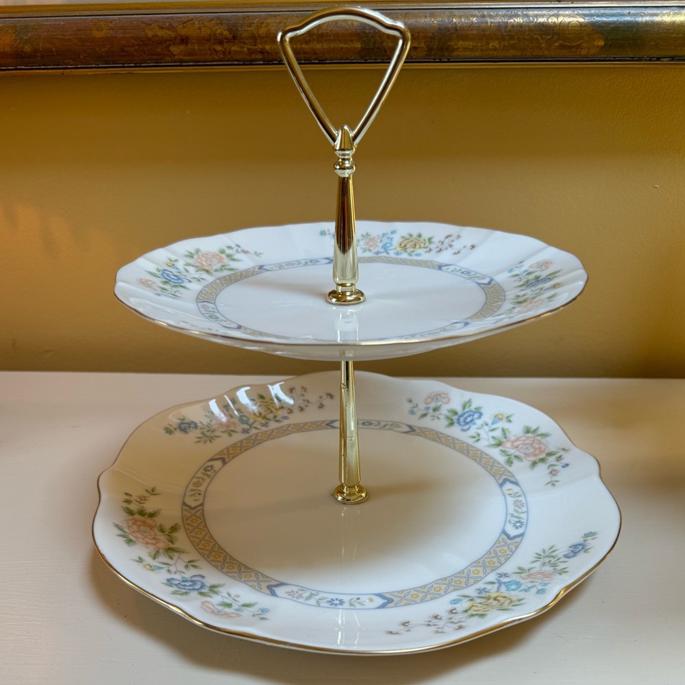 Gorham Cherrywood 2-Tiered Handled Serving Tray Vintage Fine China Gold Trim